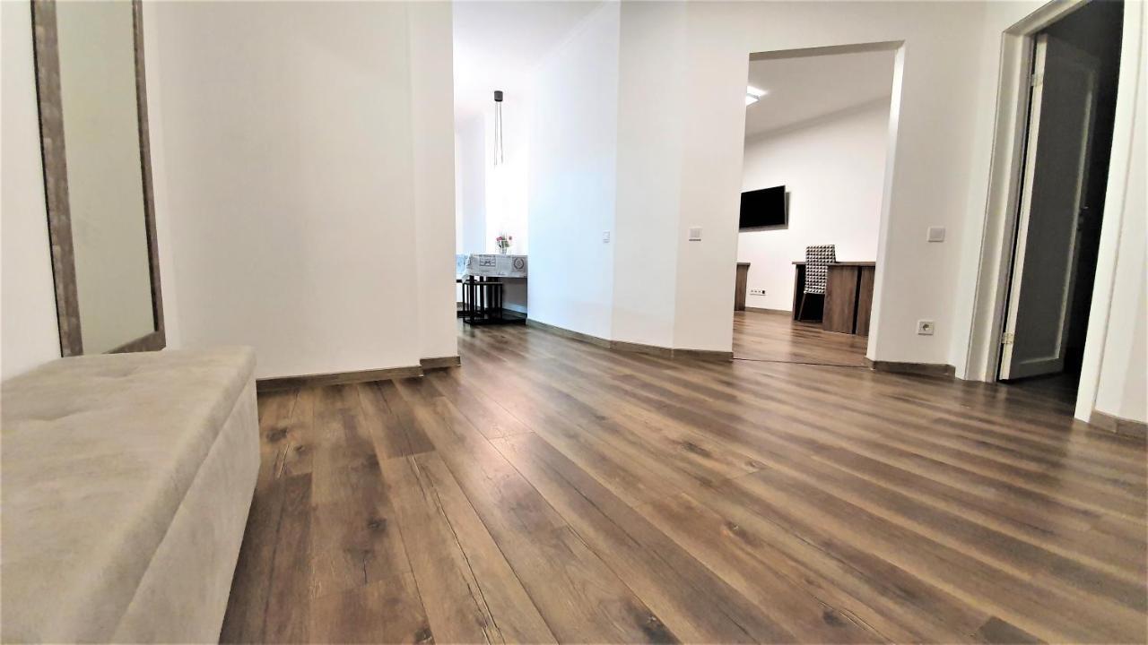 Lux Апартаменты В Киеве Exterior photo